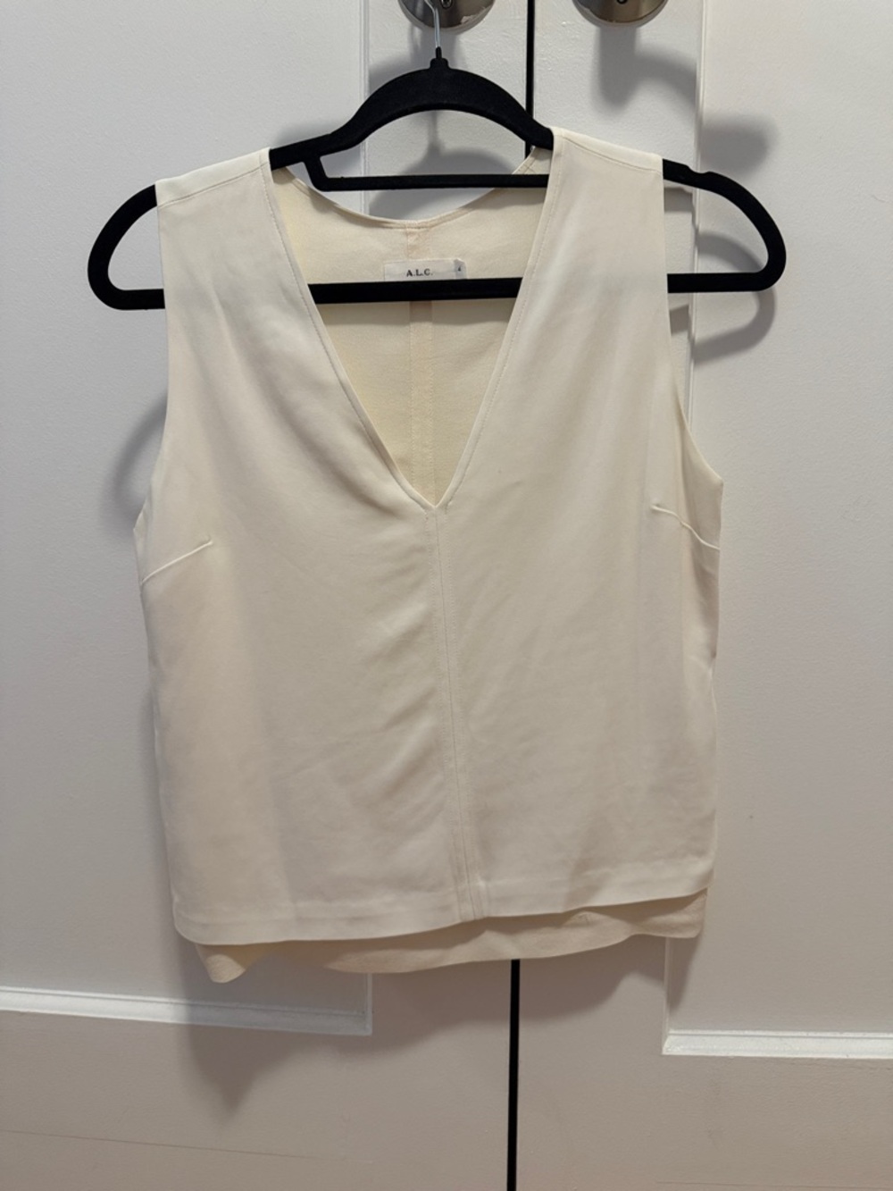 A.L.C. Cream V-Neck Sleeveless Blouse